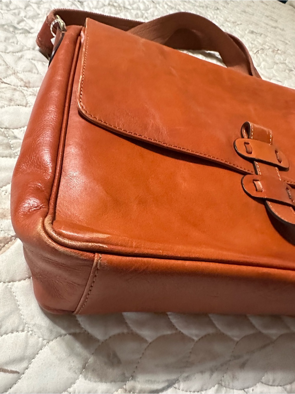 Classic Leather Messenger Bag - Brown *Great work/laptop bag* - Picture 7 of 10